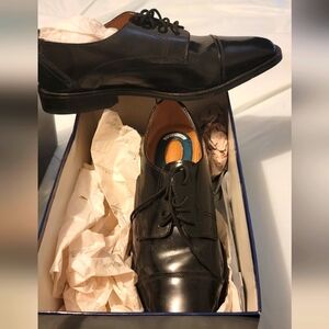 Mens dress shoes